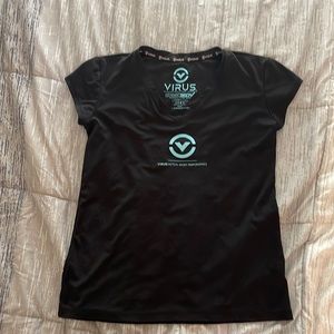 Virus womens XL workout shirt